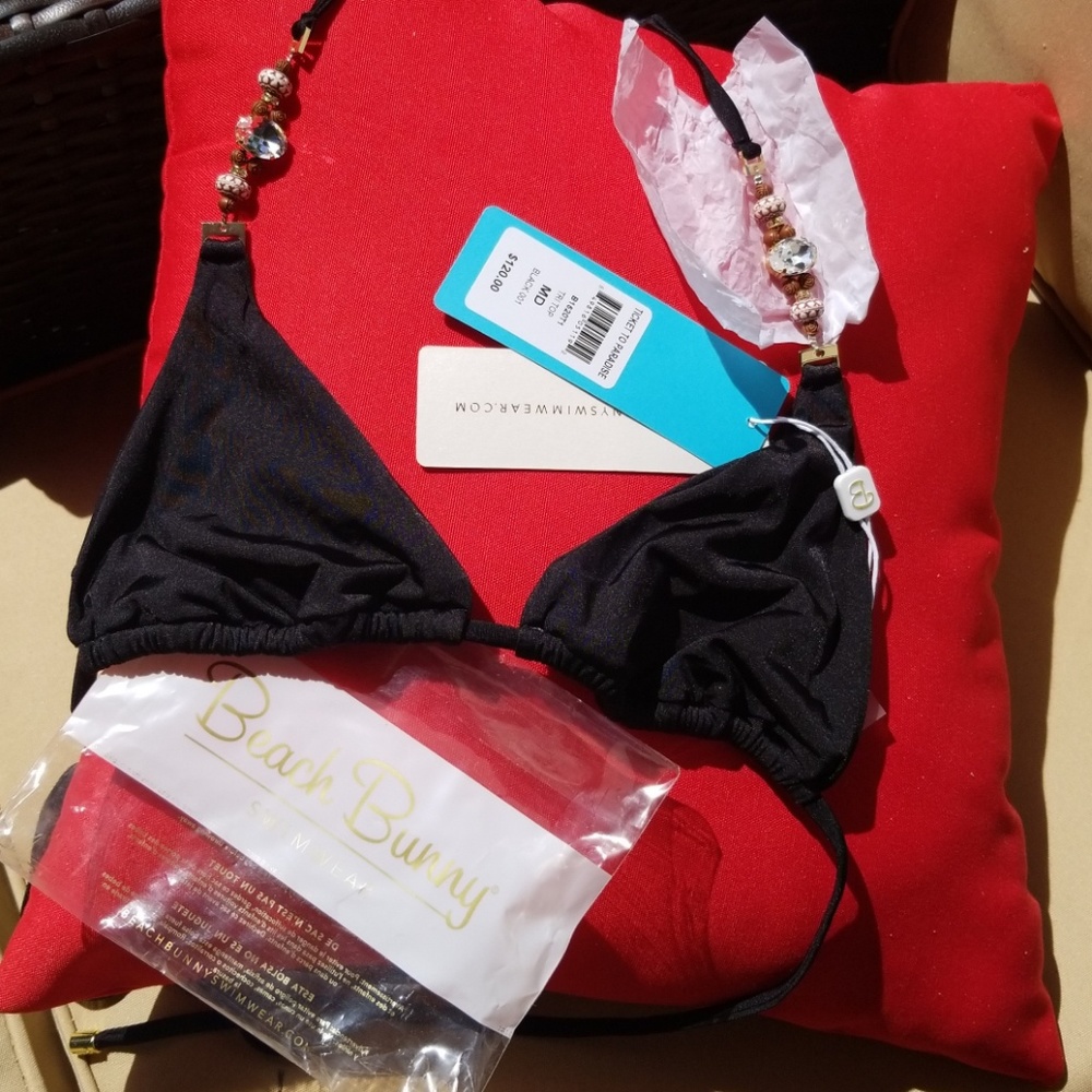 NWT Beach Bunny Ticket to Paradise tri top